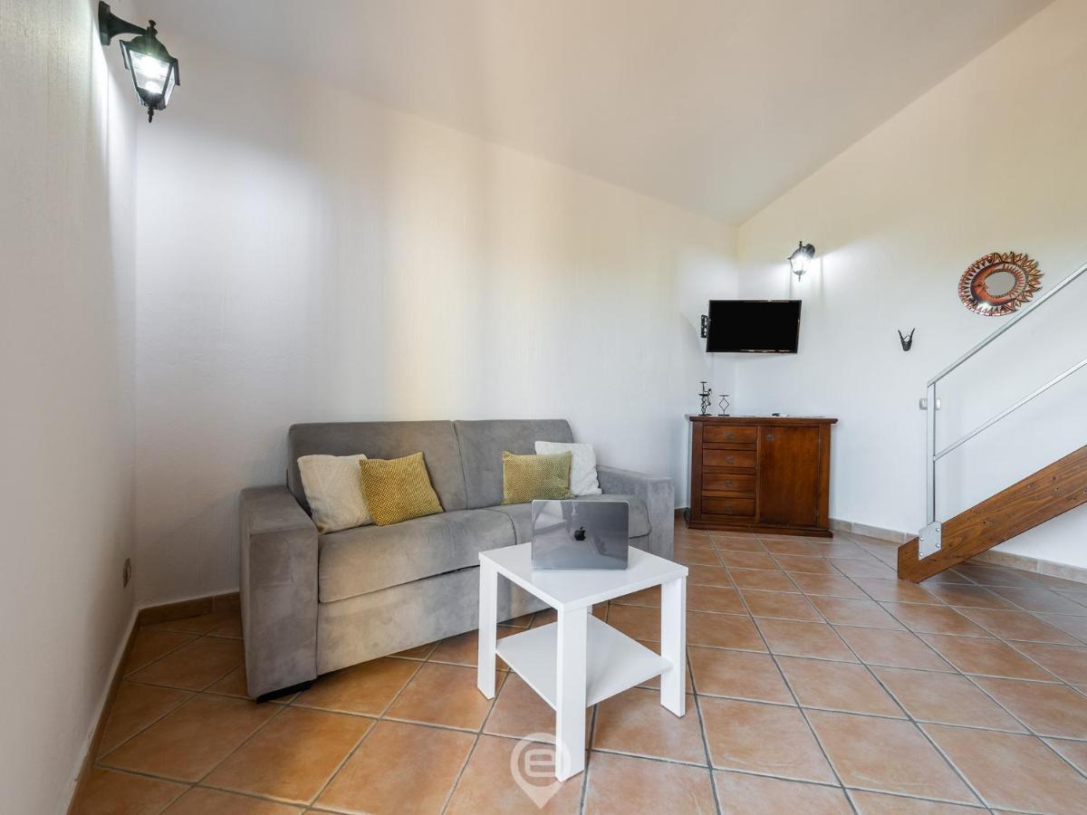 Sun & Sea Studio Tortoli Exterior photo